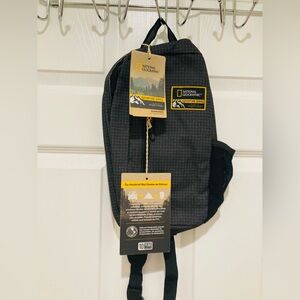 NWT National Geographic Black Sling Pack